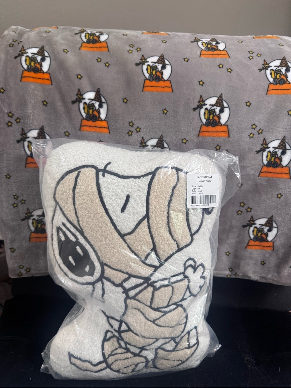 Peanuts Snoopy Halloween Witch Throw Blanket + Mummy Pillow Bundle
 🎃 🤍